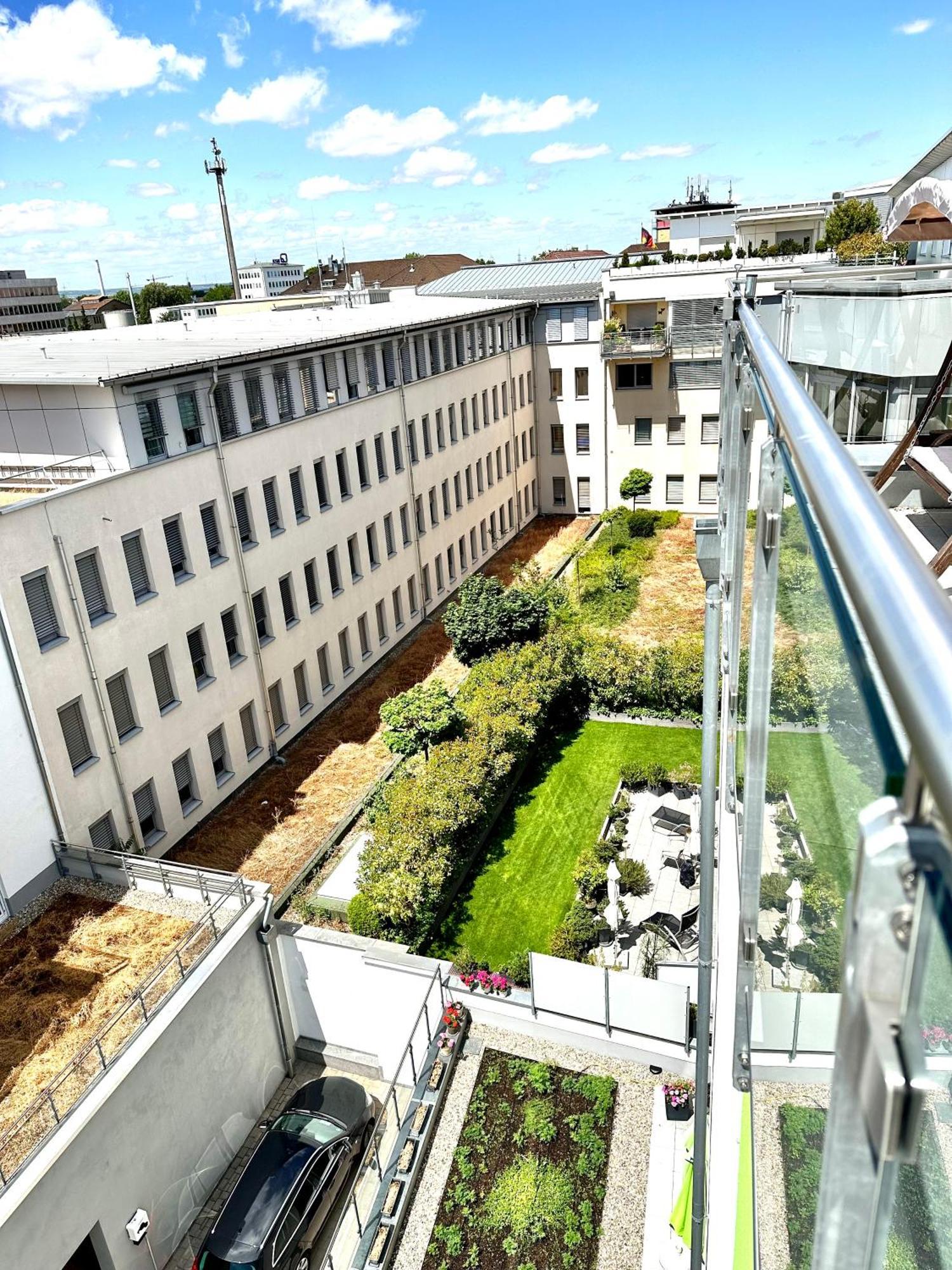Mein Apartment, Stars Mit Balkon Und Klima Fuer Bis Zu 4 Personen Frankenthal  Luaran gambar
